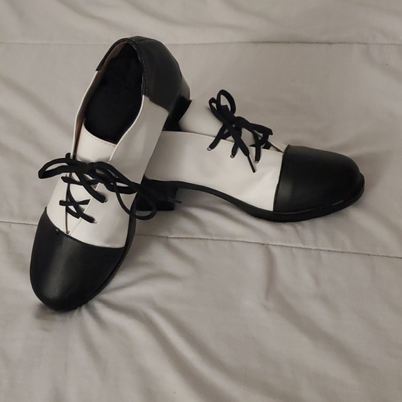 Ceil Phantomhive Cosplay shoes and eyepatch - Picture 2 of 4